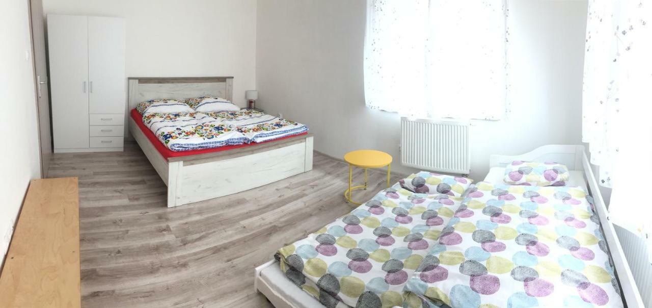 Hotel U Pepika à Liptovský Mikuláš Extérieur photo